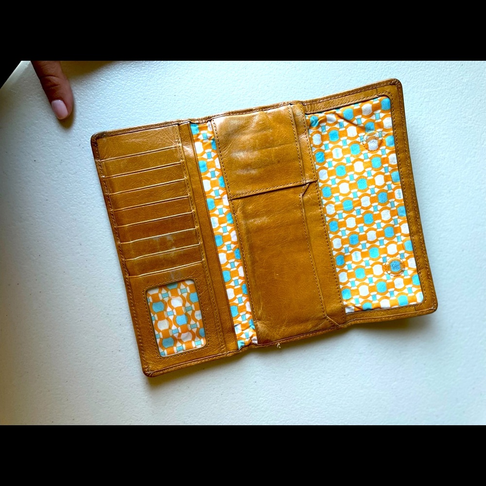 HOBO Leather Sadie Wallet - COGNAC
